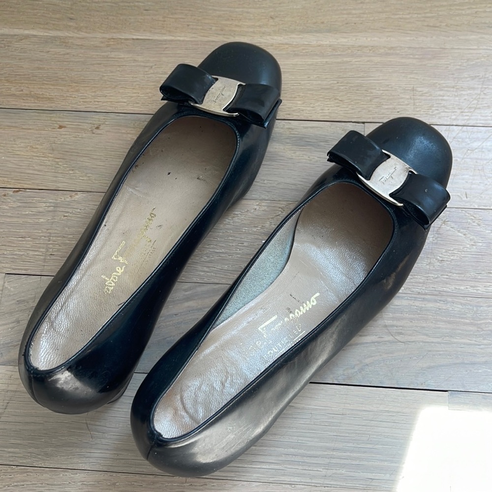 Vintage Ferragamo Patent Leather Pumps